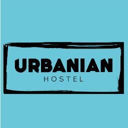 Hostel/Bar
Abierto siempre con la mejor comida de este lado del pueblo