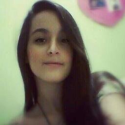 GusttaveteFanática, @TwitteiraViciada, Corinthiana, Futura Legista, Leonina, apaixonada pela família, por Deus e amigoos , simplismente muuuuito feliiz.