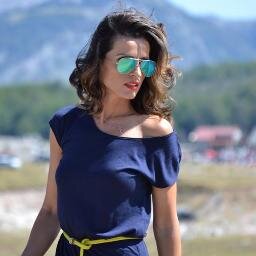 Hi all this is a page of LiriaDS fans :) if you love Liria follow us :) #oneLove