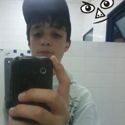 Tenho 14 anos , sou Sao Paulino , Humilde ... ;)  ✌ ♥ ♬ ♞