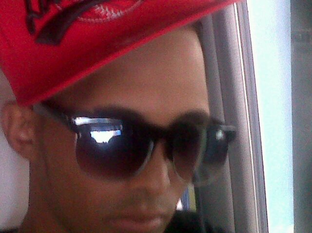 robertort1's profile picture. 