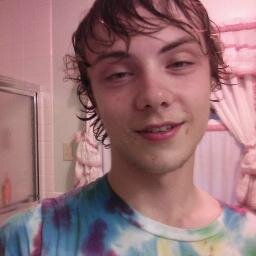 j14tenyearsago's profile picture. Nobody but Miley Cyrus is allowed to follow me.