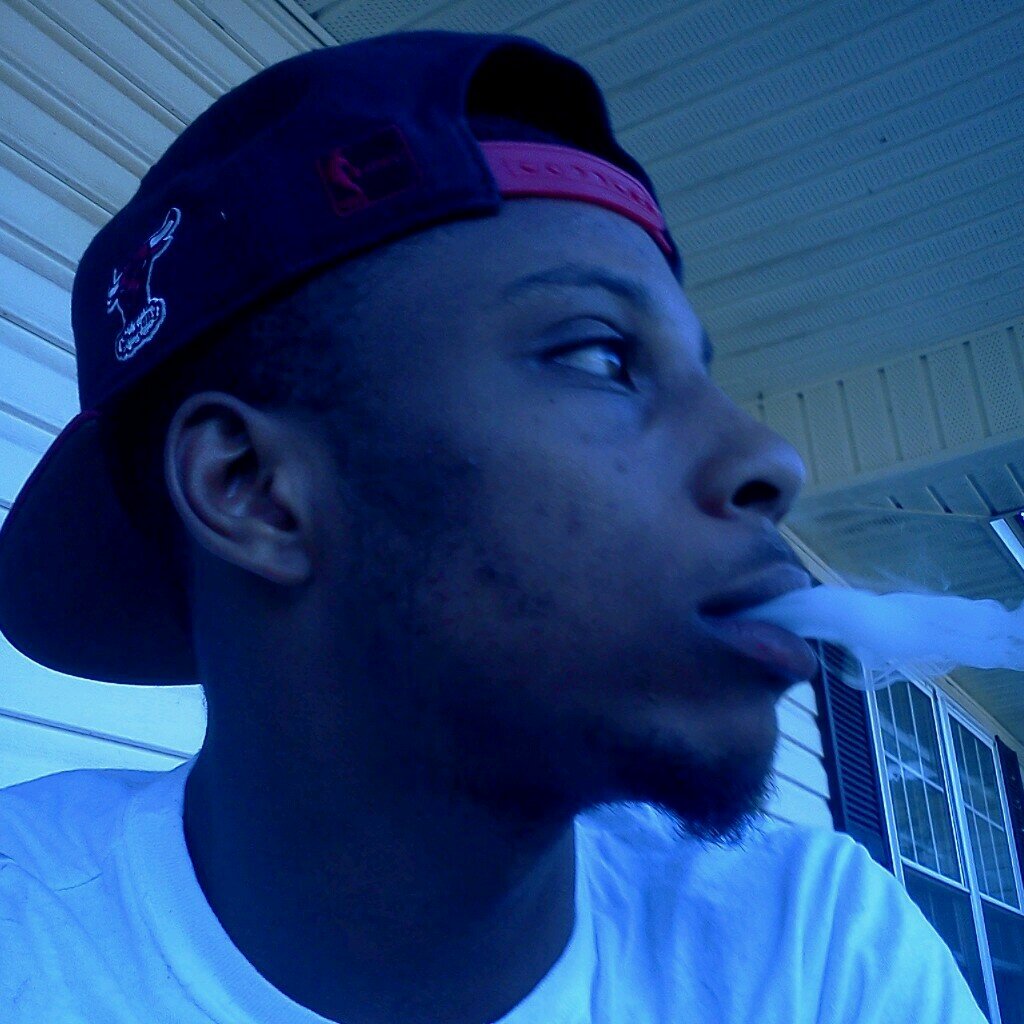 #TreTrey in here now so follow me!! We can link up and turn up and rolll up too!