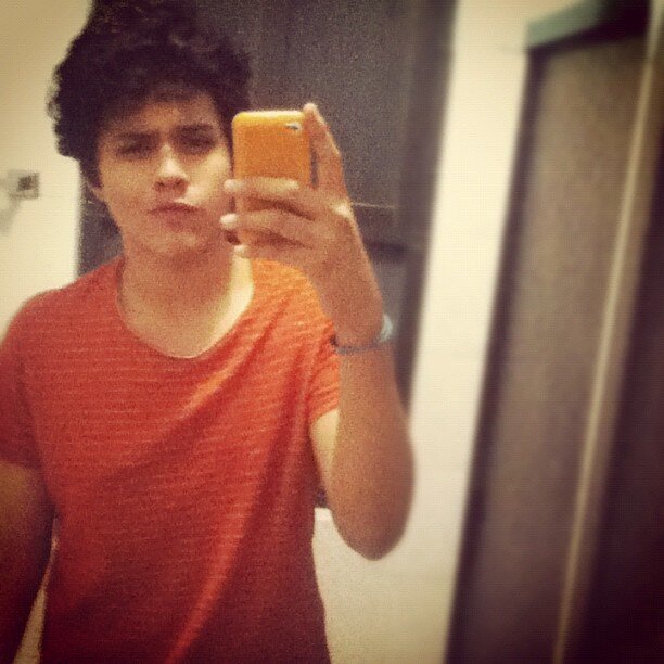 @Yeezus__ is my boyfriend /.^