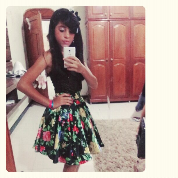 - 'Nós precisamos cometer erros a fim de evitá-los no futuro. Eu cometi muitos erros e me tornei uma pessoa melhor por causa disto - demi lovato *-*