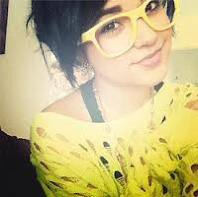 Somos los proud BEASTERS de mi inspiracion @iambeckyg Latina rapper/singer/dancer Best of the best Follow