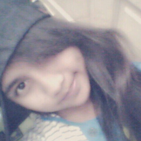Tami_Smp pgri surya kencana_9a_follow ya.. thanks~ riv{}