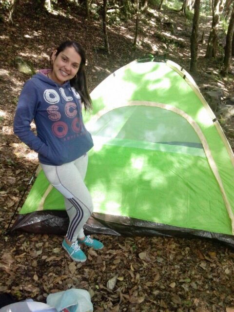 Si me sigueme yo lo haré :) 266FF38D ♥
