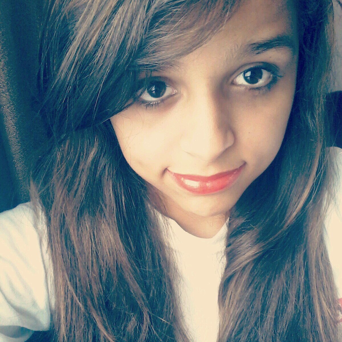 um dia eu chego em 1m50!  insta: @taina_haha
