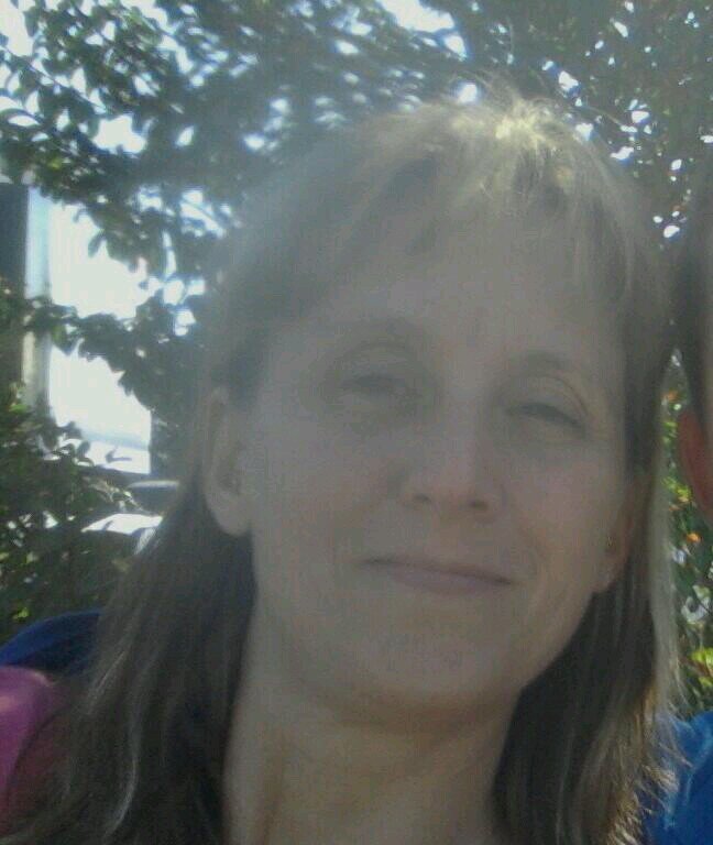 frankee1712's profile picture. I am happily married to the man of my dreams, with 4 beautiful children. I work hard, but I really need to learn to take time off!