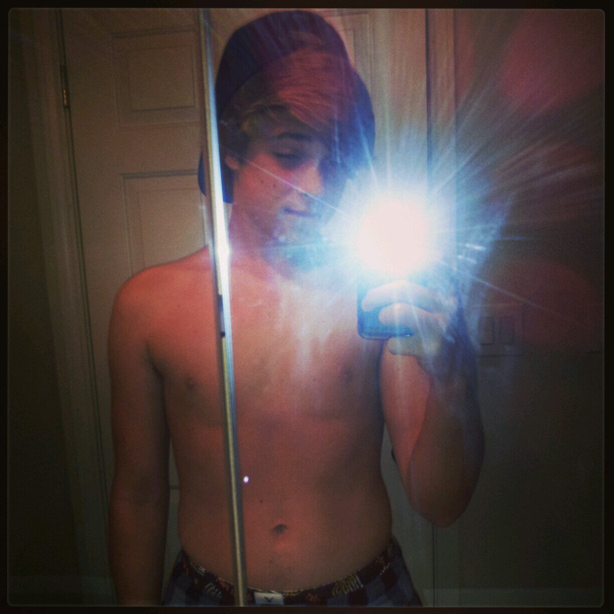 Hey! I'm 15, a sophomore at Henry County High School. Sports are my life!! ♥ Taken by Caylee! ♥♥ Follow mee.
