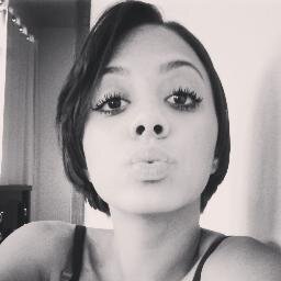 Carou, Carolaw, Carowl, Carowtf, Cacau, Querols, Odara: CAROLINA :D         VADE MECUM ♥  -  @ClubeFollowback