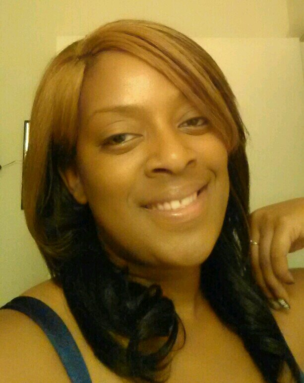A woman who has her own & works hard for what she wants out of life. Family oriented, Straight-Forward, and loves to have a BALL..just being Me.