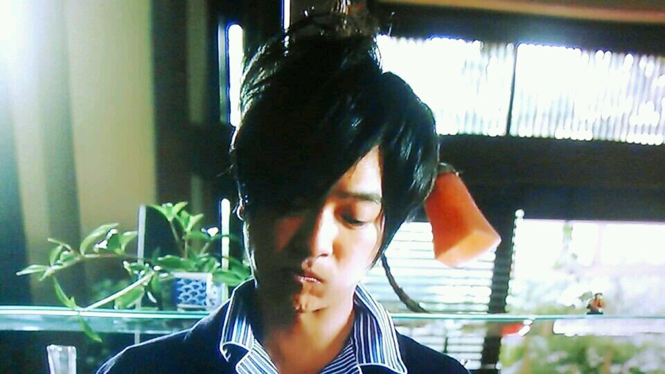 リーガルハイ×SPEC大好き(๑♡∀♡๑)♡堺雅人さん大好き！こみまゆ×せぶとま大好物♡きゅんきゅんMAX♡水曜日は元気になれる！フォローして下さいね(o^∀^o)♪