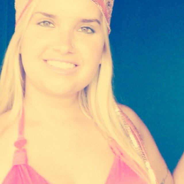 Tenho brilho próprio✨SE ME ODEIA, DEITA NA BR! ABENÇOADA POR DEUS E BONITA POR NATUREZA!
