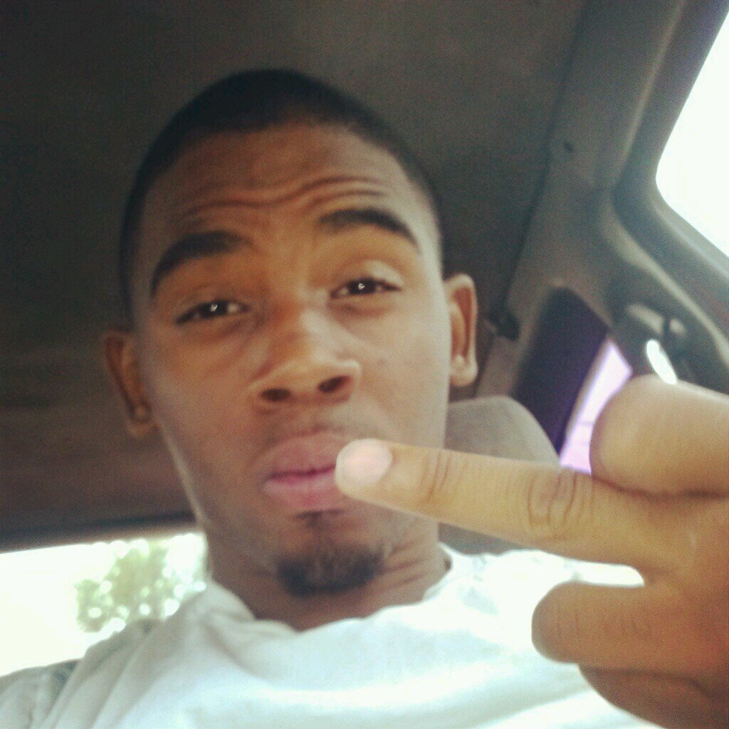 CHILLIN,GETTIN 2 THE MONEY,Gwalla the team