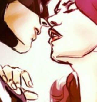 MoonLovequotes's profile picture. Tweeting quotes about love,life and hope