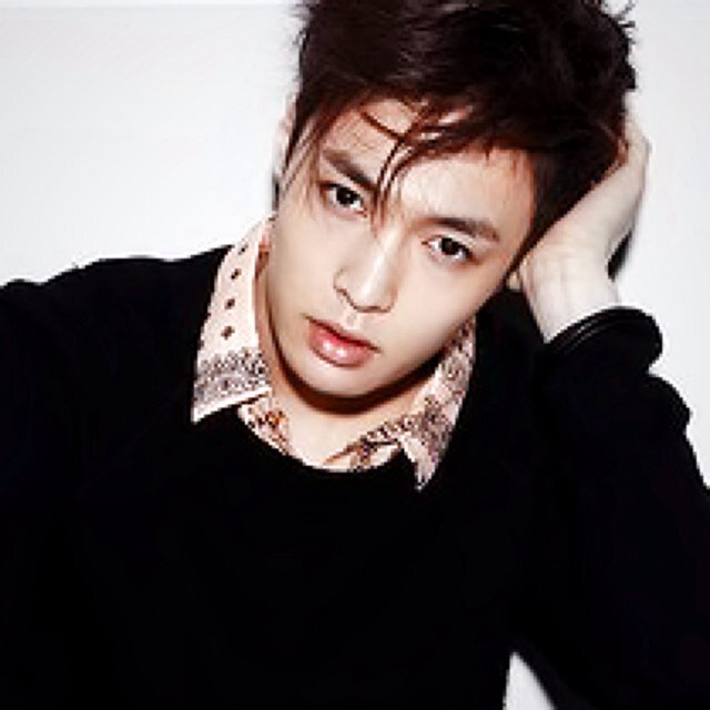 สองสิบสิบสาม