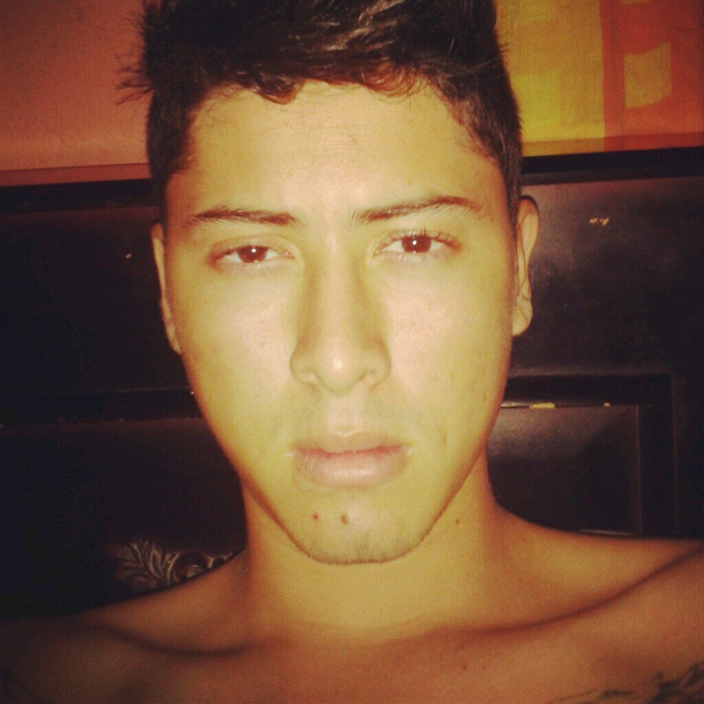 RubnLao's profile picture. All we need is love :)