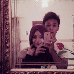 hi ! السلام عليكم و رحمة الله و بركاته  follow me back bebeyh  ;) okay thanks ^__^Y 3.3.13
 jangan menyombonk sangat lha kan nak follow orang :3