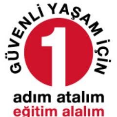 Güvenli Yaşam Eğitimleri ile İstanbul halkı, başta depremler olmak üzere afetlere karşı bilinçlendiriliyor. @IstanbulAFAD