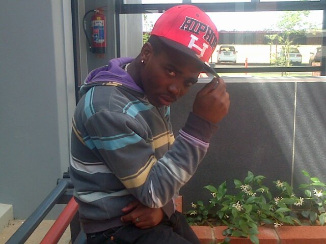 microbus_just's profile picture. 