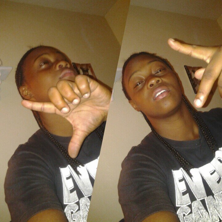 SINGLE Bitch , Smoke Weed , DopeLife , E.P Ent !