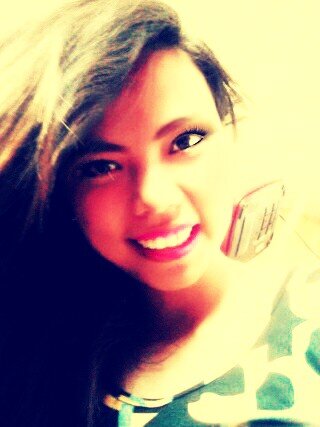 I'm 18 years old and i'm a proud cebuana. I'm tweeting to make friends.