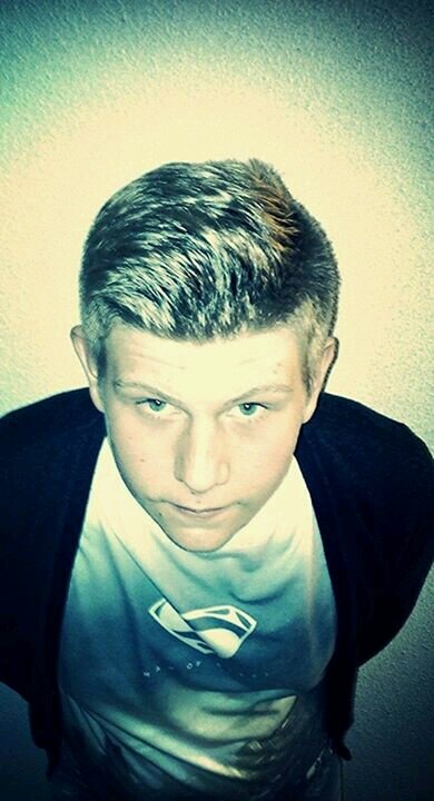 DCRiderPro's profile picture. j'ai 13ans, je mesure 1m84, ma date de naissance est le 20/11/1999. kiss :*