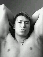 jonnieboywalker's profile picture. its a box... you put things in it.... duh