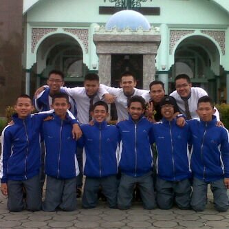 X-4 | XI IPA 3 | @XFight06 | @Monstrolite06 | 4 3 3 | Sesungguhnya sholatku, ibadahku, hidupku,dan matiku hanya untuk Allah