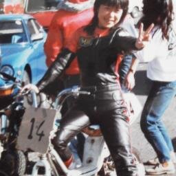 横浜の手話サークルで活動しています。「手話で話そう。」ストラップ普及活動中！ メンバー個人のアカウントですが主にサークルの予定を発信してます。 ストラップについてはブログから。https://t.co/Skv2t39oYk
