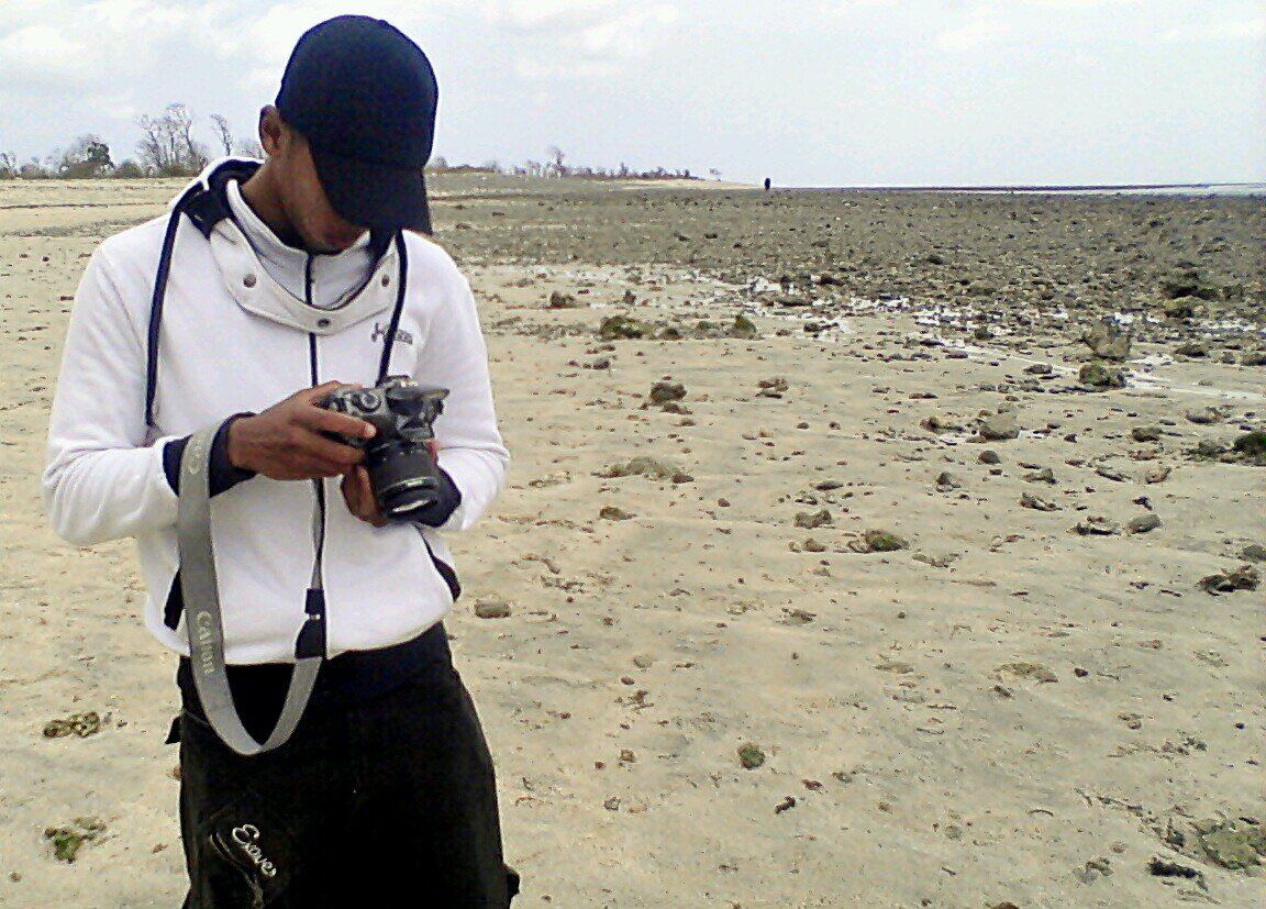 Arianto_J_K's profile picture. HIDUP TU GAK PERNAH SEMUDAH APA YANG KITA BAYANGKAN