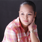 Family and relationship blogger, who has a love for creative writing and enjoys experimenting with various techniques in both print and the web.