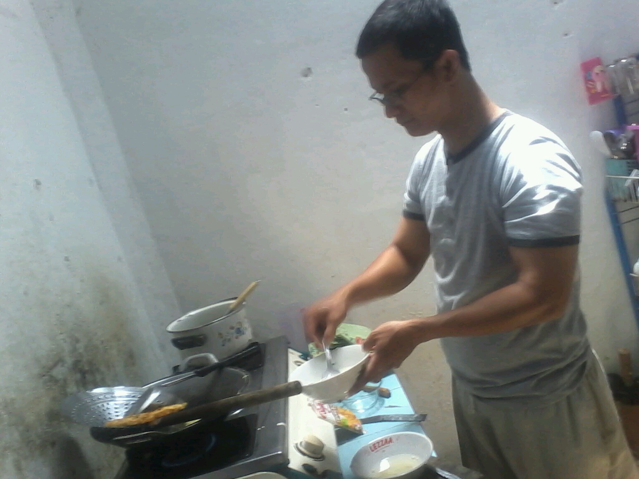 Veriadygunawan's profile picture. Simple aja, sederhana, pendiam, pemalu,introvert, suka menyendiri..