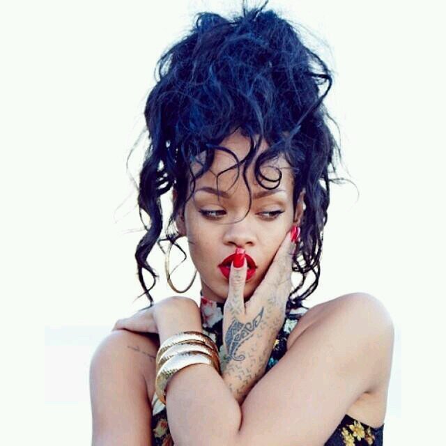 CufRexhepi's profile picture. I love Rihanna 3