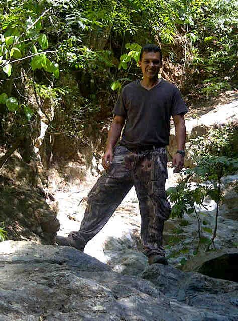 Aventurero, ecologista, amigo, medio mecanico y 1000 Venezolano