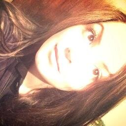 Twitter antigo, então minhas publicações estão meio que letras ''orkut'' Bjobjo ;*