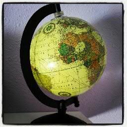 Informático, bloguero, escribo cuentos, historias y pensamientos que te ayudaran a evadirte de tu propio mundo, ¿vienes?  #Blogs #Literatura #Actualidad