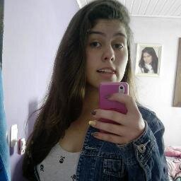 ' Não tenho tempo para lembrar de quem me deixou triste. Estou mais preocupado com quem me faz feliz. ''