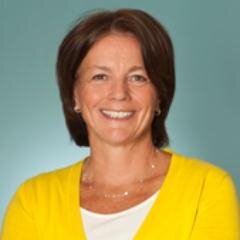 Communications Professional. Passionate about family, friends and food