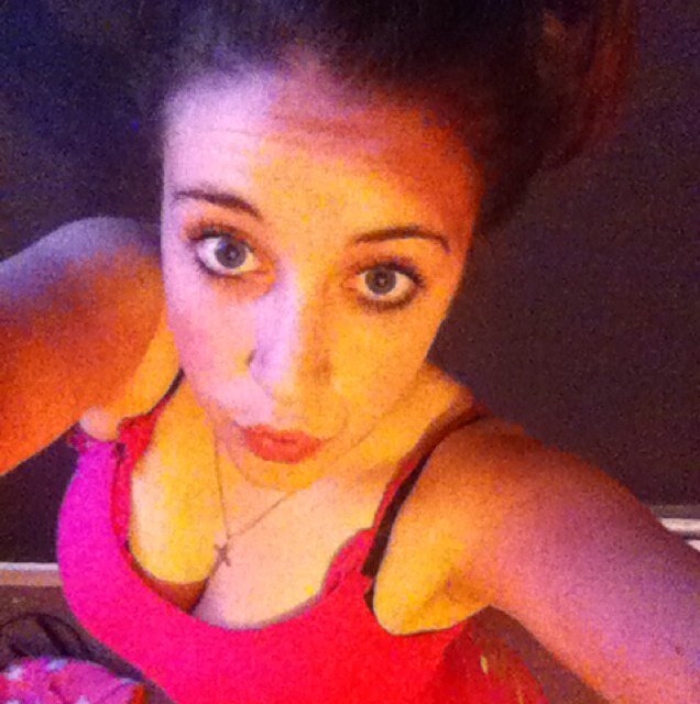 Had to make a new twitter:( so follow me I follow back hunny'ss3