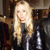 Portia Doubleday (@portiadd) 's Twitter Profile Photo Portia Doubleday (@portiadd) 's Twitter Profile Photo