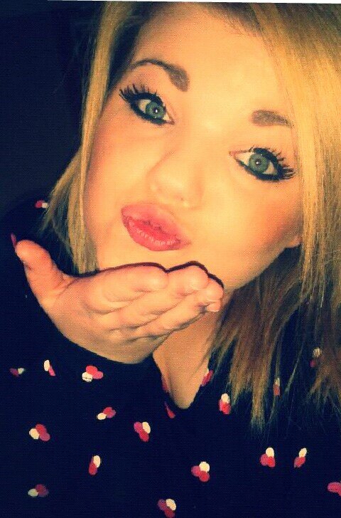 follow me & I'll follow you back :)