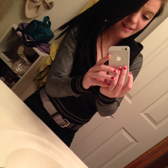 takenmonkey's profile picture. Hi .