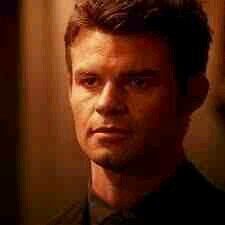 hey i am elijah mikaelson \single  MC  H:on \ 21+