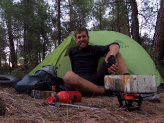 One man's 10,000 mile bike ride from Southampton to Lesotho in South Africa. Supporting Kick 4 Life and Saints Foundation.