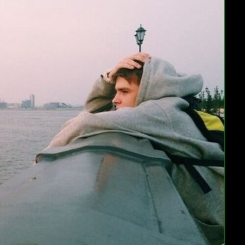 Идей много, времени мало. Самореализация - главное в жизни. http://t.co/slrnz9Faz2