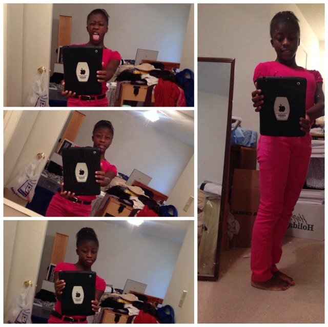 Karismaaaa , 14 , freshman,Single ,&& LIVING FOR THE MOMENT 

@Mikaylaspells Did my Bio ! ^___^