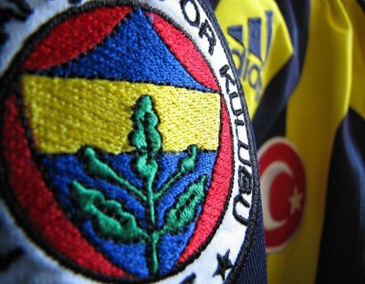 Futbol Fanatiği,Öğrenci,Fenerbahçeli.